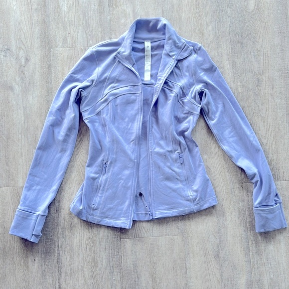 Lululemon zip up size 6 worn twice - Picture 1 of 4